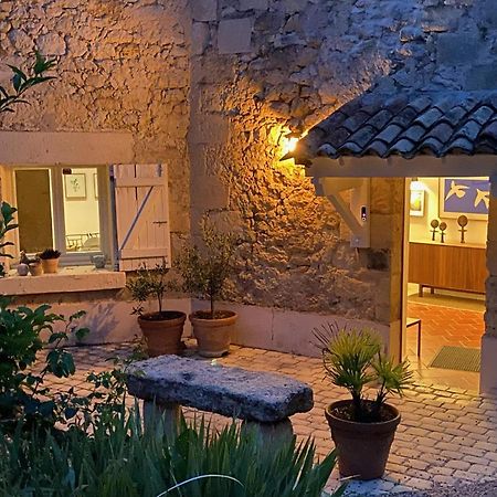 Le Prieure De Saint Pierre Bed & Breakfast Ngoại thất bức ảnh