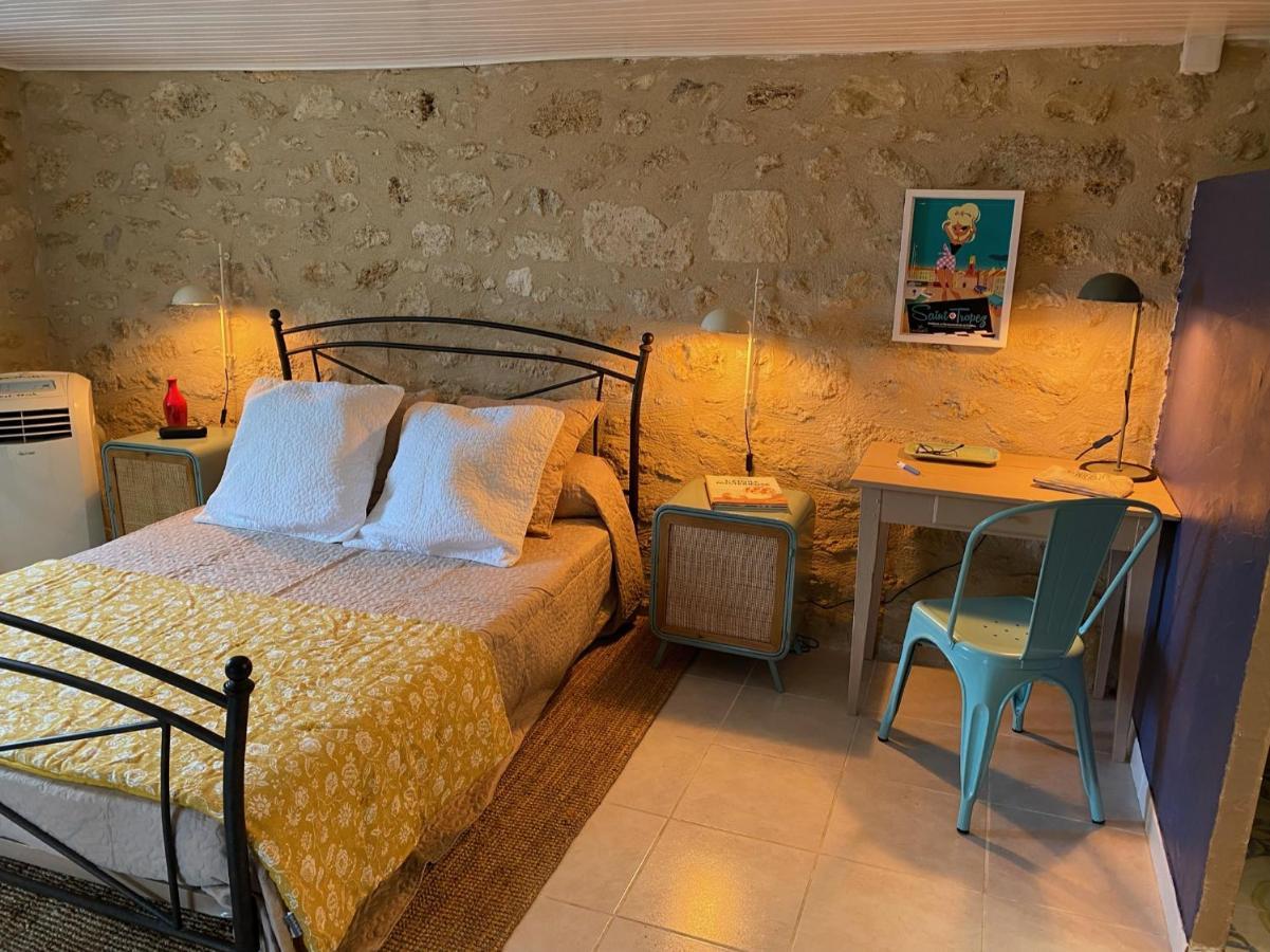 Le Prieure De Saint Pierre Bed & Breakfast Ngoại thất bức ảnh