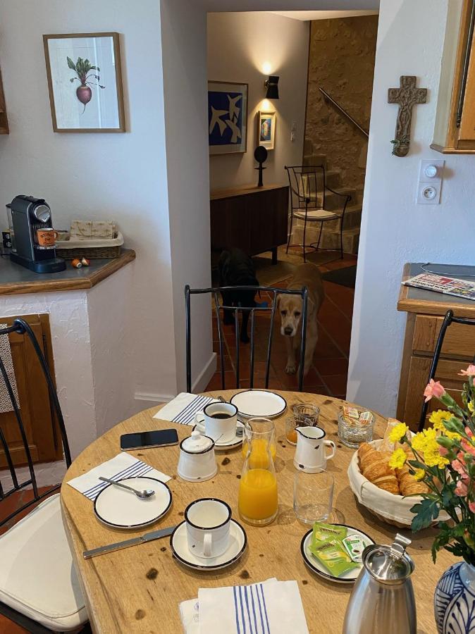 Le Prieure De Saint Pierre Bed & Breakfast Ngoại thất bức ảnh
