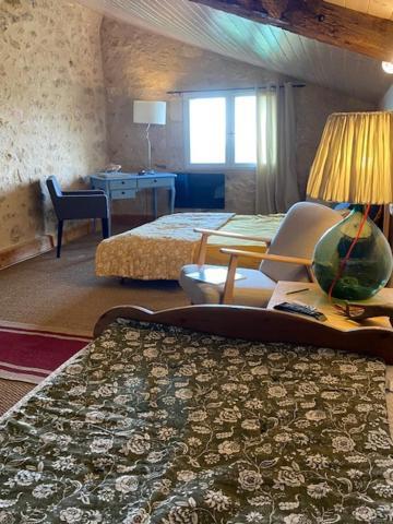 Le Prieure De Saint Pierre Bed & Breakfast Ngoại thất bức ảnh